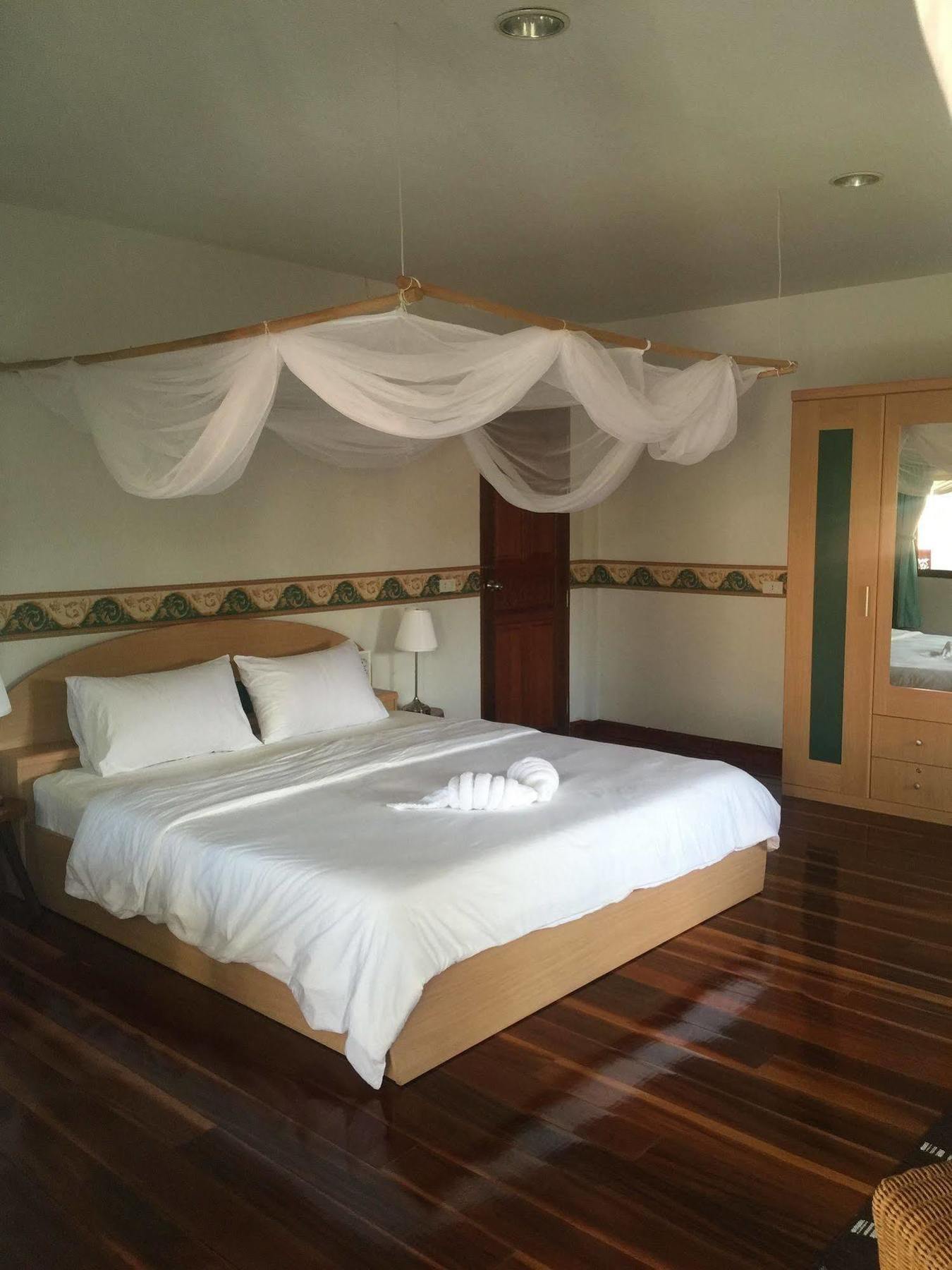 Lyndale Lodge サムロイヨット エクステリア 写真